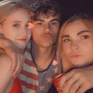 Meet your Posher, Colby